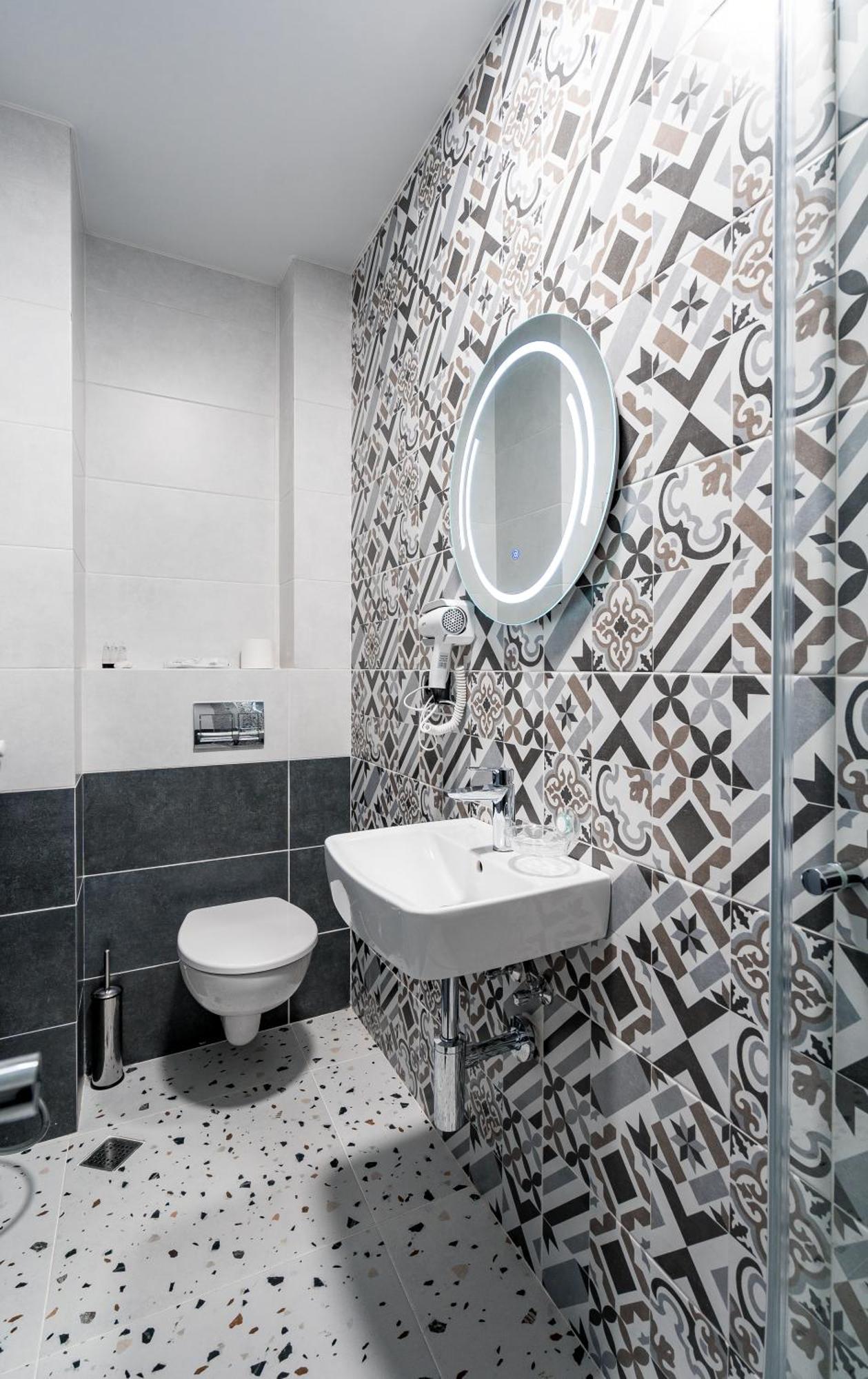 Luxury X By Umbrella Aparthotel Tbilisi Ngoại thất bức ảnh